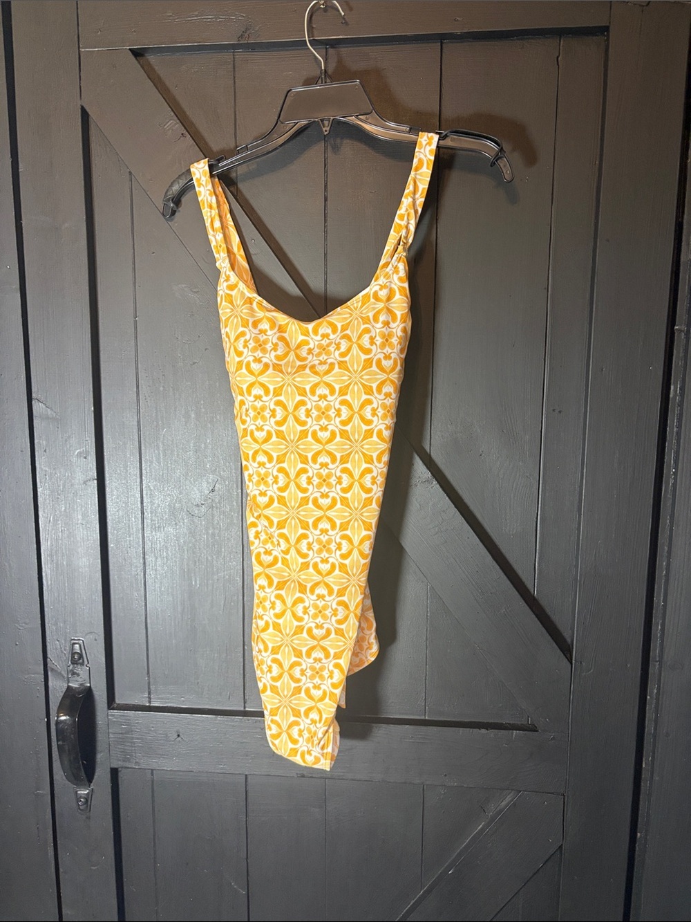 Shade & Shore Yellow Tile-Print Scoop One-Piece Swimsuit